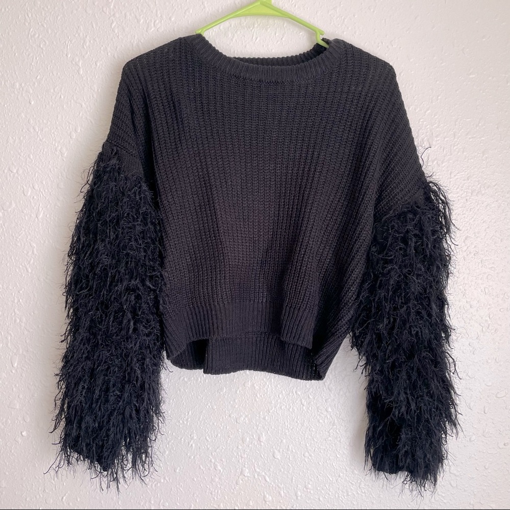 Cropped Drop Shoulder with Fuzzy Sleeves Sweater, Japanese Fashion